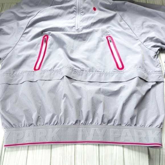 Ivy Park Perforated Hooded Pull Over with Banded Hem in Purple & Pink Sz Medium - Picture 11 of 14